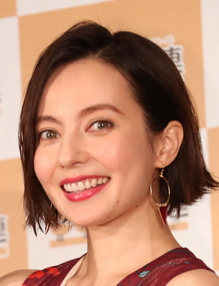 【芸能】ベッキー「10年黙ってたけど…」地上波でゴールデンのレギュラーが欲しい！