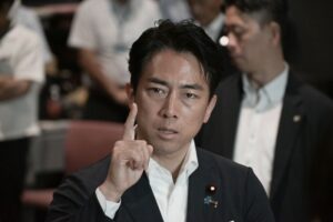 【自民党総裁選】小泉氏なら円高、高市氏なら株高に