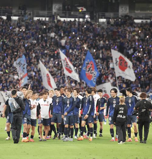 【サッカー】日本代表、王国ブラジルに悲願の初勝利!!後半3発で3-2の大逆転勝利!!