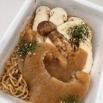 【マッチ】近藤真彦がペヤングに“松茸×フカヒレ”の衝撃アレンジに「スーパースターしか出来ない」「さすが」