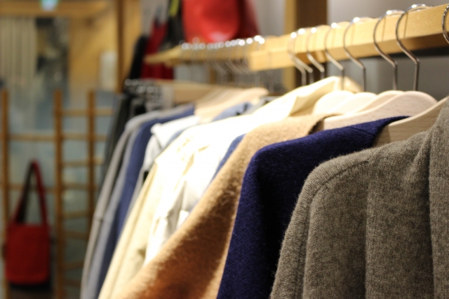 【破産】アパレル製造・販売の阪神服装（兵庫）事業停止、自己破産へ　負債約62億円…　
