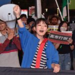 中核派全学連が内紛後初のデモ、約70人が行進「高市打倒」叫ぶ  中核派中央と衝突なく平穏に終了