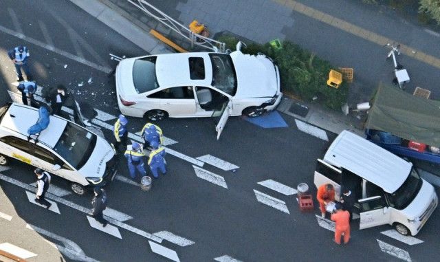 【足立車暴走】赤信号無視か　逮捕された職業不詳の男性（37）は精神疾患で通院歴も