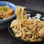 【松屋フーズHD】つけ麺「六厘舎」運営の松富士食品を91億円で買収　完全子会社化へ