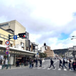 【京都観光】中国人旅行者のキャンセルが続出したが「行儀のいい富裕欧米人」が増えた「大声で騒がずマナーを守る」