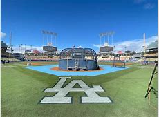 【MLB】ドジャース　グラウンド名称を「ユニクロフィールド・アット・ドジャースタジアム」に変更⋯柳井会長ら会見