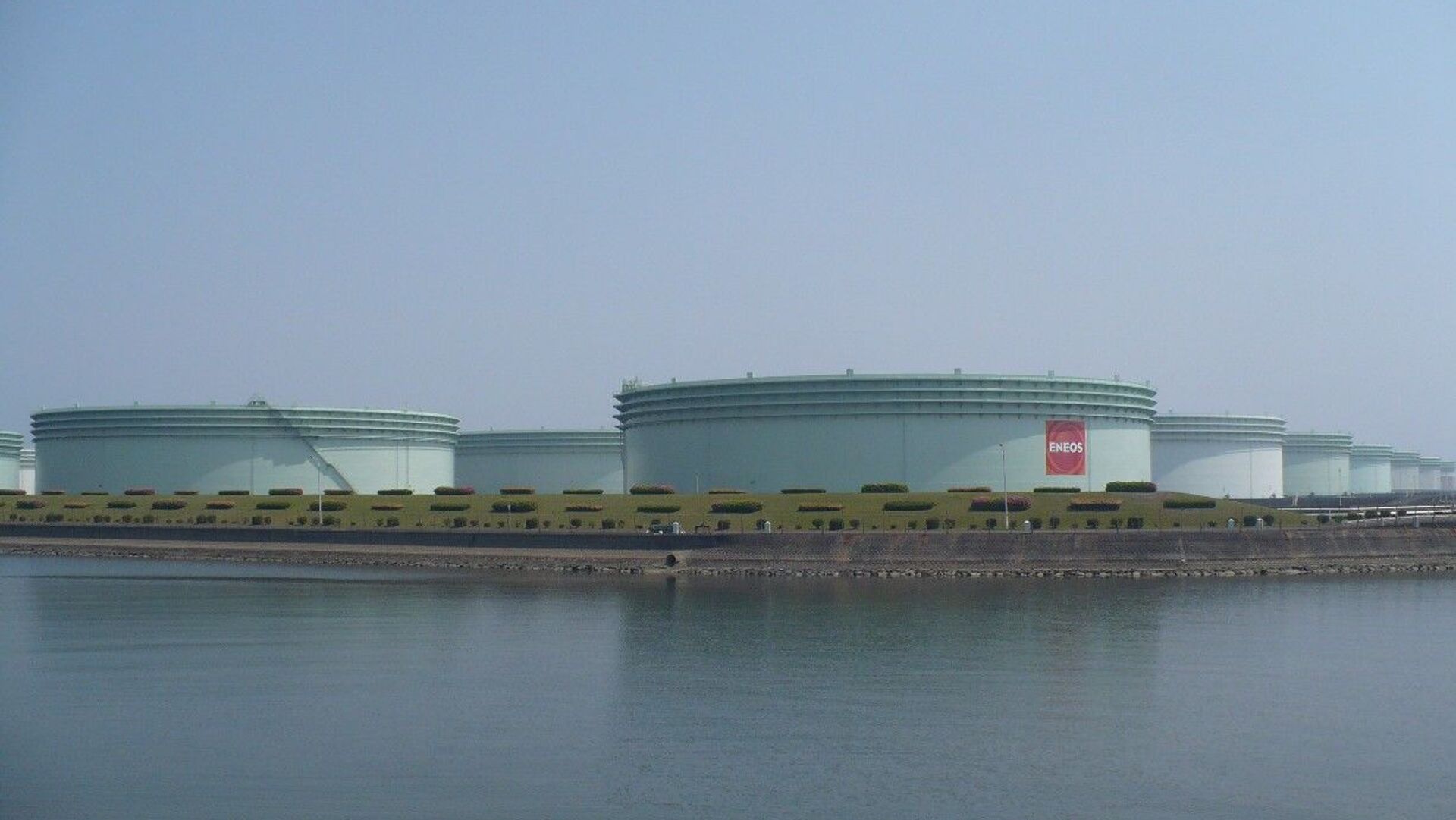 【自民党広報】世界に誇る石油備蓄をアピール…「今年の年末を越えて石油の供給を確保できる目処がたった」