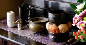 【兵庫】93歳男性、仏壇に線香を…「綿入り防寒着」にマッチの火が移り当初は意識あるも容体急変し死亡