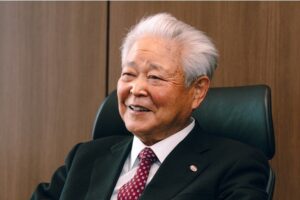 【日高屋】WBSでの社長の発言を謝罪「日本人労働者を軽視しているかのように」「配慮を欠いた表現」