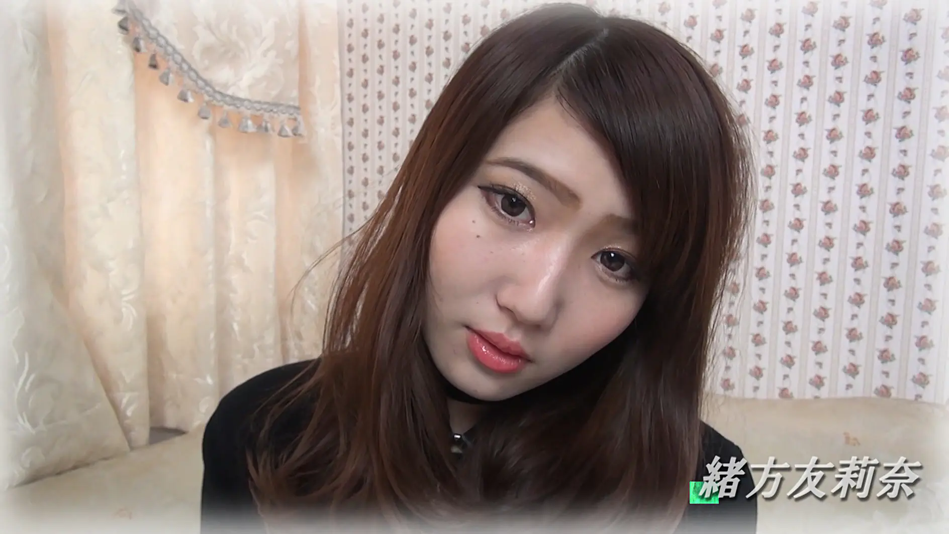 グラドル・緒方友莉奈、電車内で「マジで汗臭い。生乾きはやばい」「仕事張ったんはわかるけど」　SNSに写真を投稿し不快感訴える